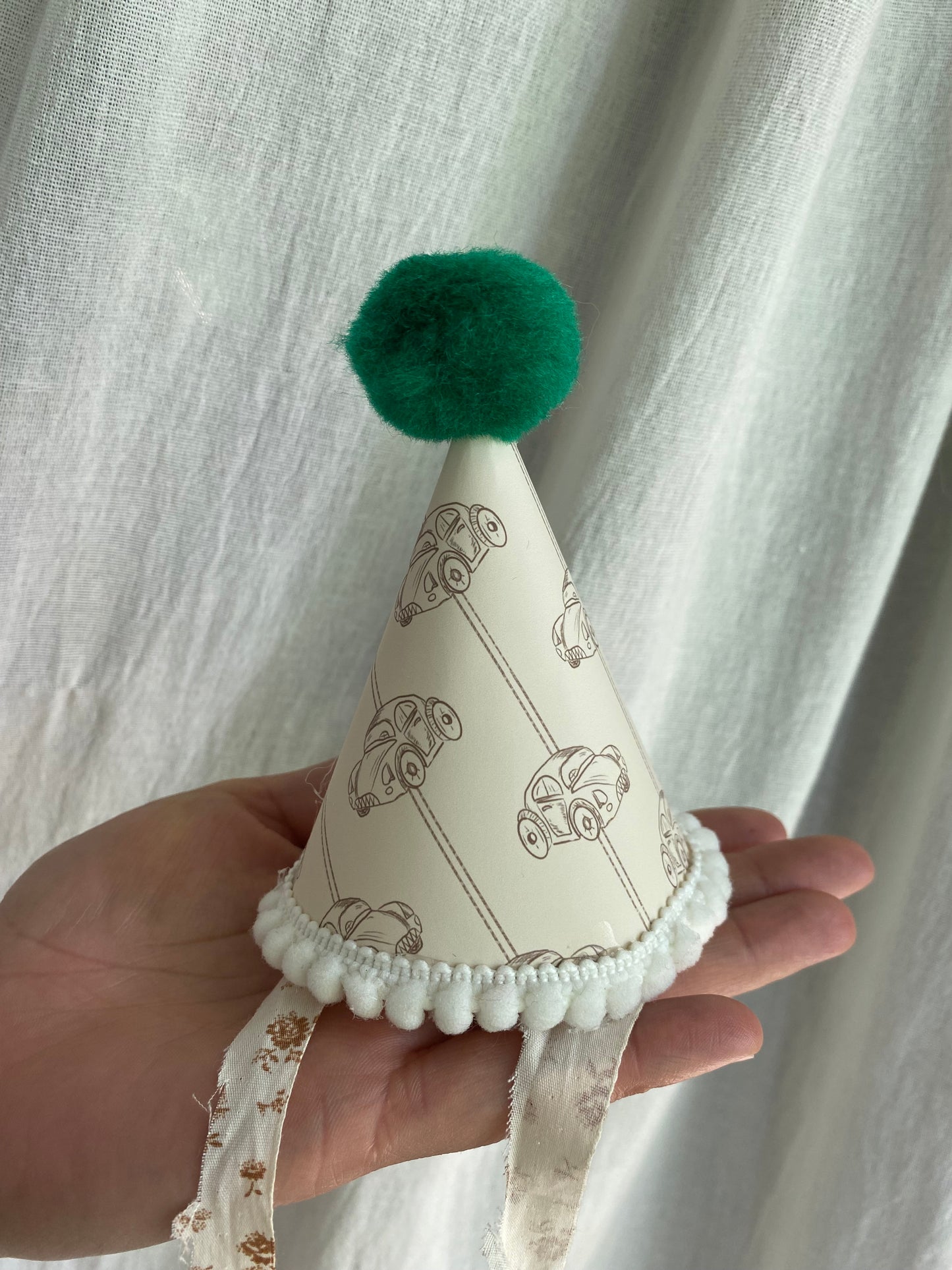 VINTAGE CARS PAPER DOLL HAT PRINTABLE