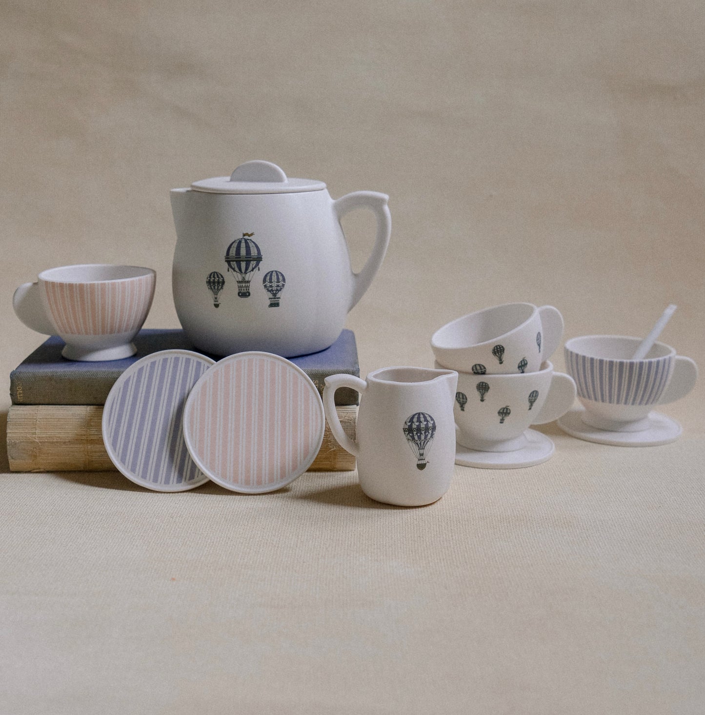 AIR BALLON RIDE TEA SET